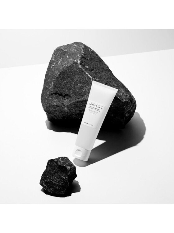 SKIN1004 SKIN1004 Madagascar Centella Tone Brightening Cleansing Gel Foam Delikatnie złuszczająca pianka do twarzy Pianka