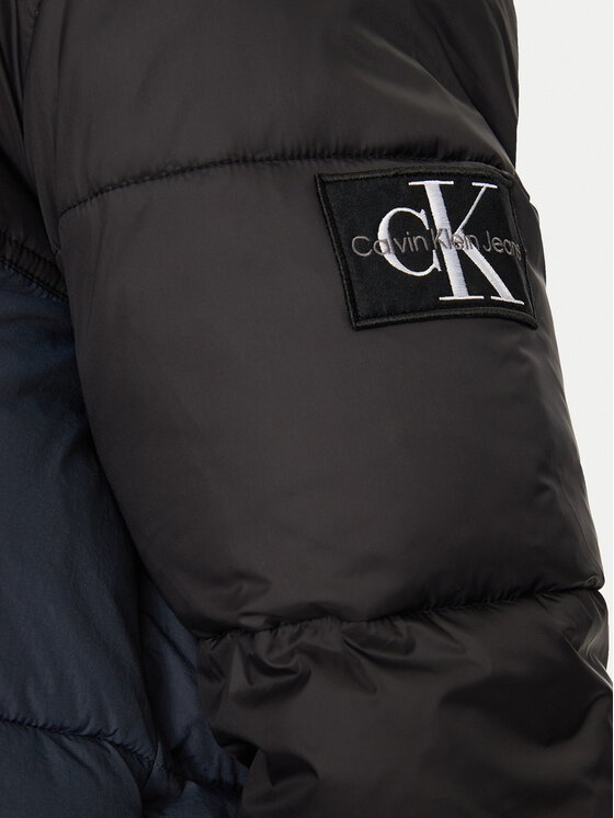 Calvin Klein Jeans Calvin Klein Jeans Geacă de iarnă J30J325584 Bleumarin Regular Fit