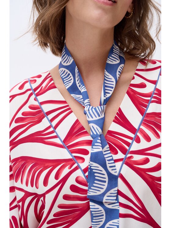 blue shadow blue shadow Bluzka Skala Czerwony Regular Fit