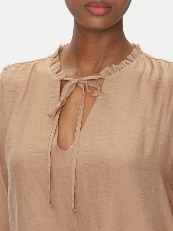ViCOLO ViCOLO Sukienka letnia TD0753 Beżowy Regular Fit