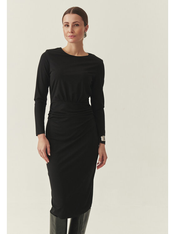 TATUUM Tatuum Úpletové šaty KOMA Černá Slim Fit