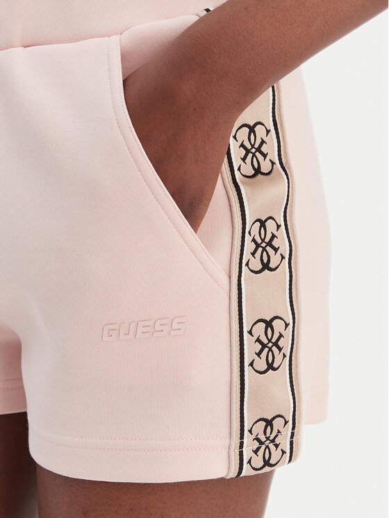 Guess Guess Sport rövidnadrág V3GD13 KB3P2 Rózsaszín Regular Fit