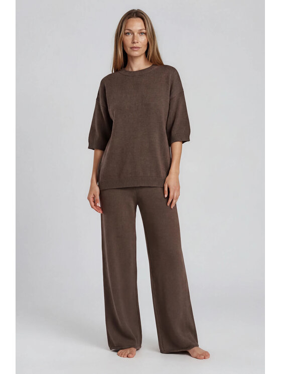 Fobya Fobya Spodnie materiałowe F3011 Brązowy Basic Fit