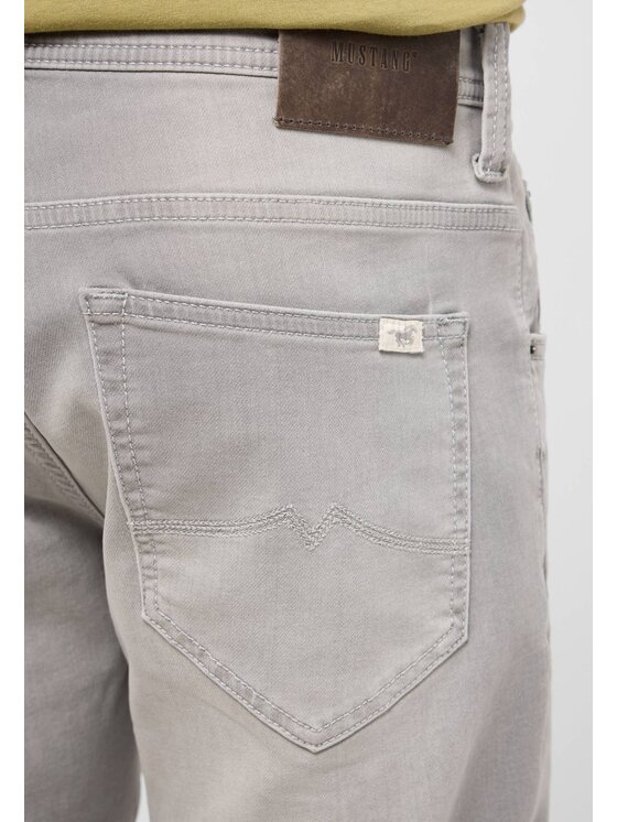 Mustang Mustang Pantaloncini di jeans Style Chicago Grigio Slim Fit
