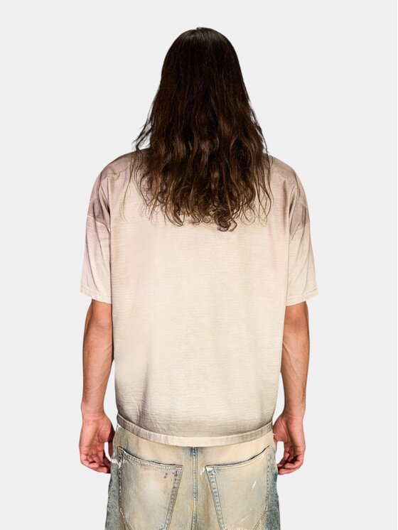MADE BY SOCIETY MADE BY SOCIETY T-Shirt SANDSTONE - T17530 Beżowy Basic Fit