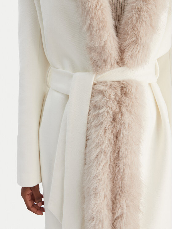 Rinascimento Rinascimento Cappotto invernale CFC0126714003 Écru Regular Fit