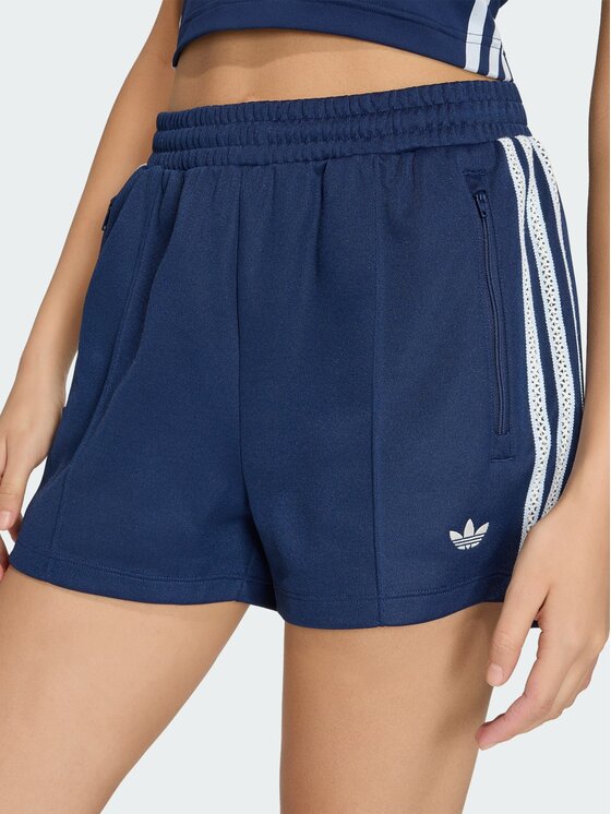 adidas adidas Szorty sportowe 164260 Niebieski jasny Regular Fit