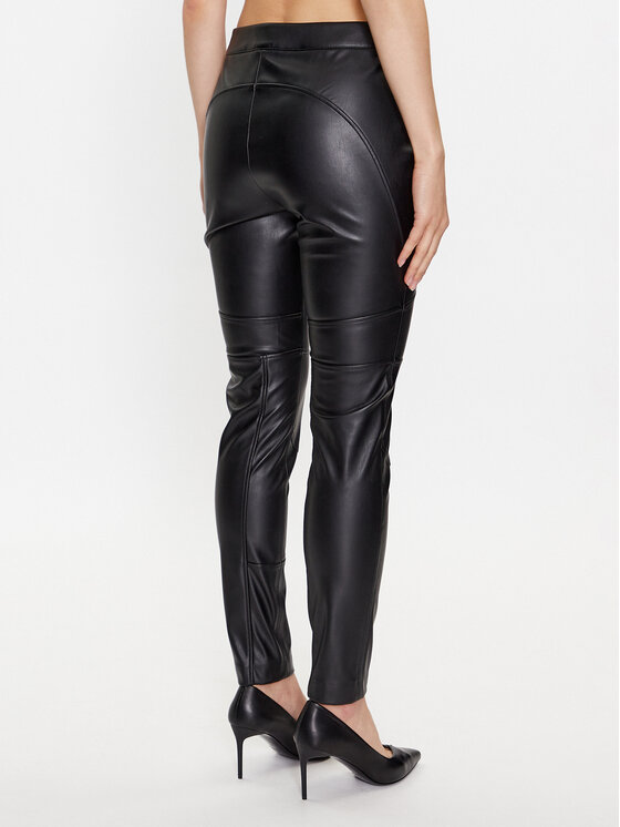 BOSS Boss Pantaloni din imitație de piele 50501104 Negru Slim Fit