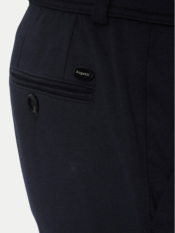 Bugatti Bugatti Hlače iz tkanine 4036 36827 Mornarsko modra Slim Fit