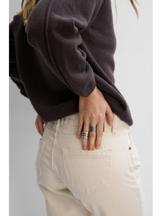 Fobya Fobya Sweter F2100 Brązowy Basic Fit