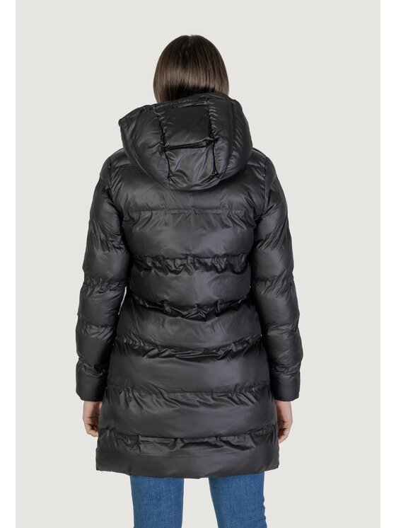 Sandro Ferrone Sandro Ferrone Giubbotto piumino S130YBEELIA Nero Slim Fit