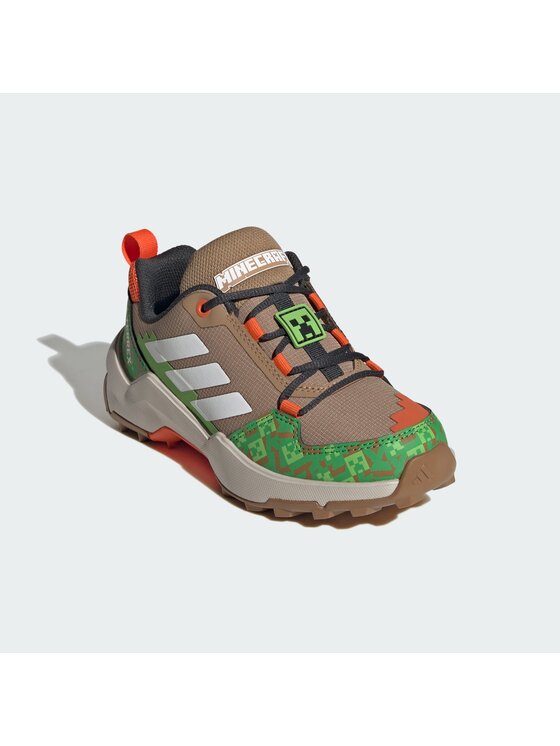 adidas adidas Туристически Minecraft Terrex Ax4R Hiking JR1289 Кафяв