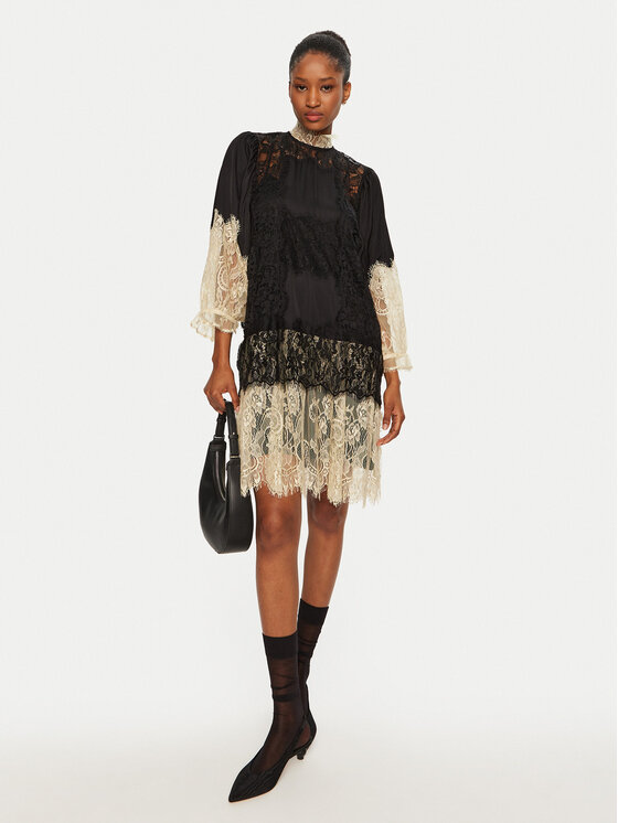 Munthe Munthe Sukienka koktajlowa 244131324444 Czarny Relaxed Fit