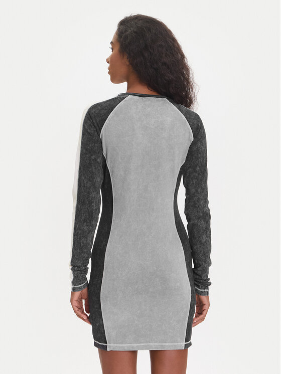 Guess Guess Ежедневна рокля W5YK79 K1D80 Сив Regular Fit