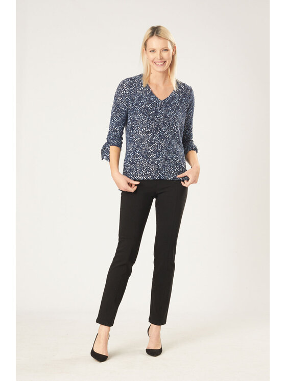 QUIOSQUE QUIOSQUE Halenka SWEETY BLOUSE Tmavomodrá Regular Fit