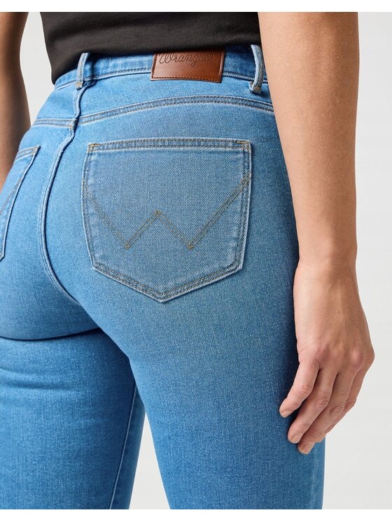 Wrangler Wrangler Jeansy Slim 610 Niebieski Slim Fit