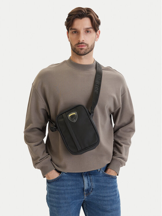 Blauer Blauer Мъжка чантичка S6COV01/RUB Черен