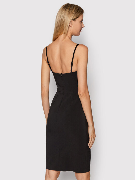 Kontatto Kontatto Коктейлна рокля B4191 Черен Slim Fit