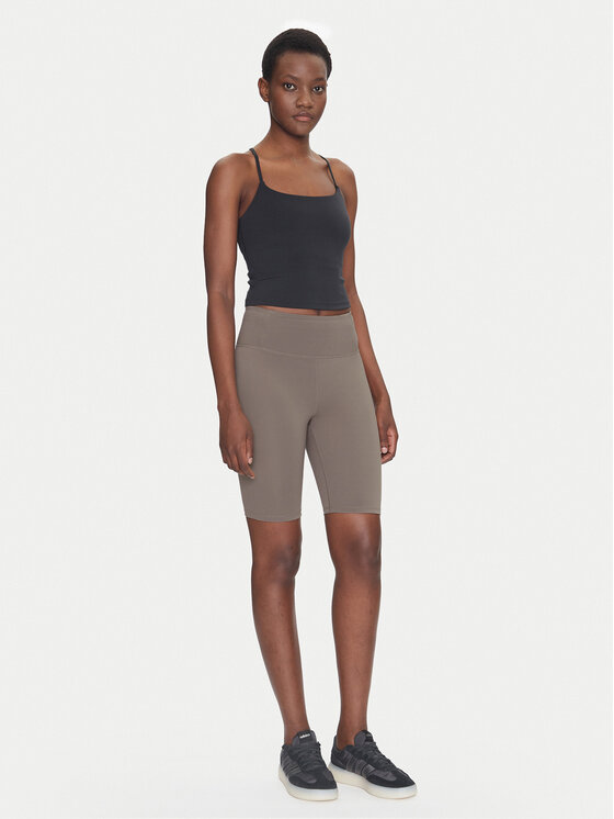Girlfriend Collective Girlfriend Collective Szorty sportowe Float 4023 Beżowy Slim Fit