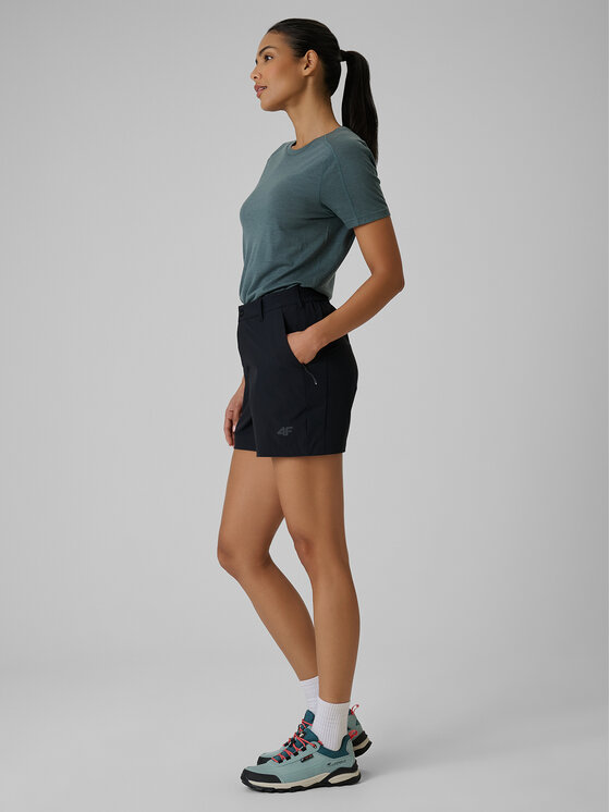 4F 4F Szorty sportowe TREKKING Czarny Regular Fit