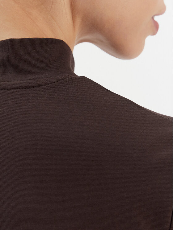 Guess Guess Ежедневна рокля V6RK04 J1314 Кафяв Regular Fit