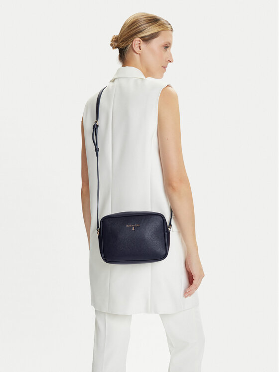 Patrizia Pepe Patrizia Pepe Torbica CB8985 L001 Tamnoplava