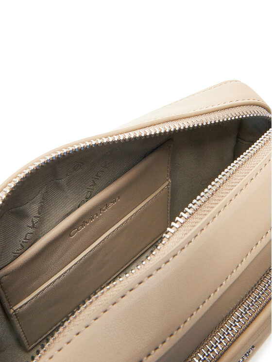 Calvin Klein Calvin Klein Τσάντα Ck Must Convertible Camera Bag K60K612901 Μπεζ
