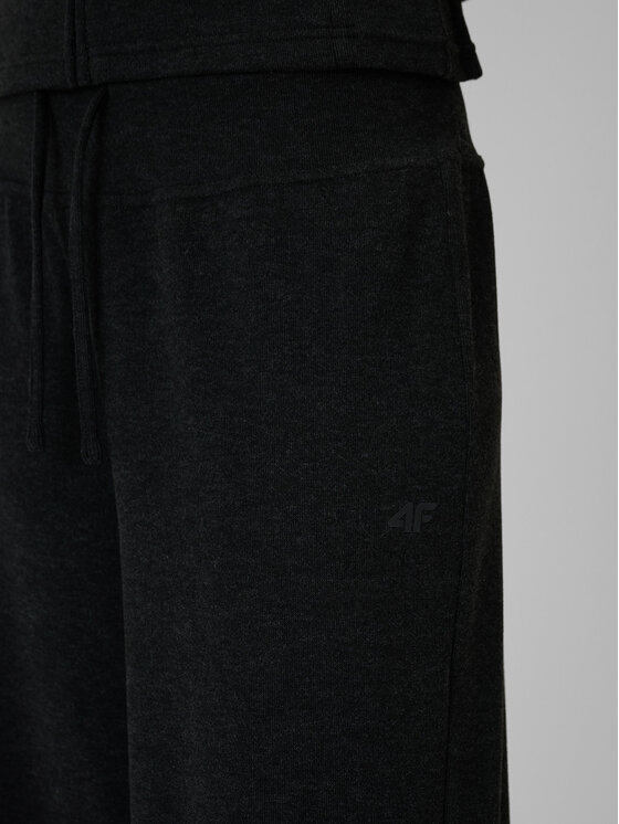 4F 4F Spodnie dresowe SELF LOVE Szary ciemny Loose Fit