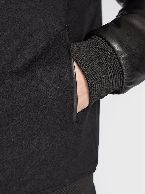 Sisley Sisley Яке бомбър 28GCSN012 Черен Regular Fit