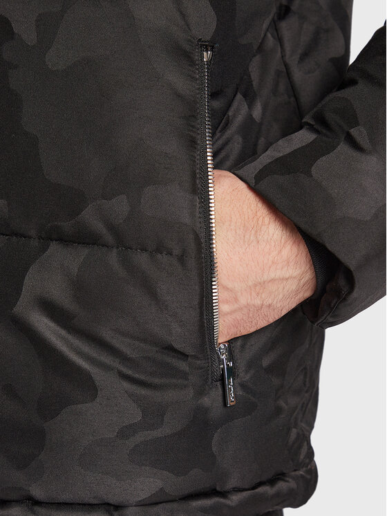 KARL LAGERFELD KARL LAGERFELD Zimní bunda 505007 524506 Černá Regular Fit