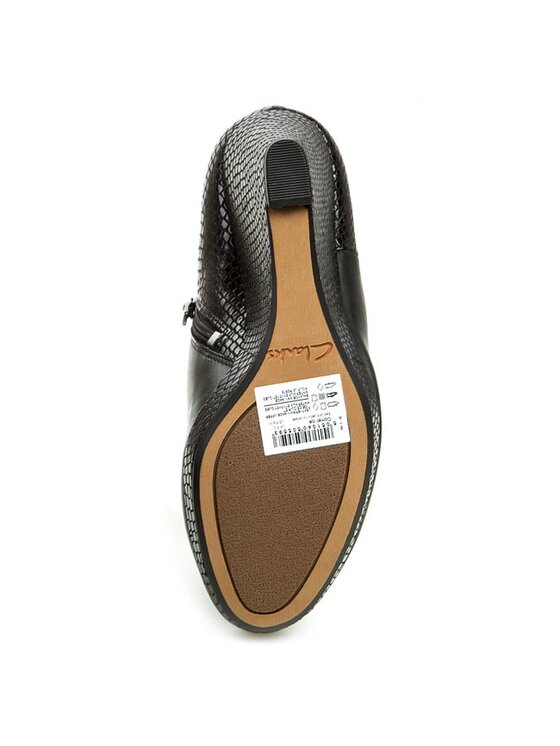 Clarks comet ice sales