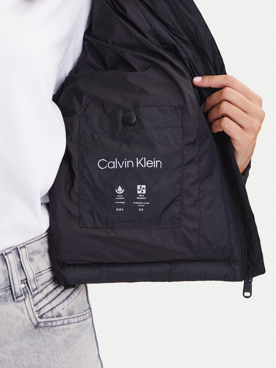 Calvin Klein Jeans Calvin Klein Jeans Pernata jakna Graphic Logo LV047D503G Crna Regular Fit