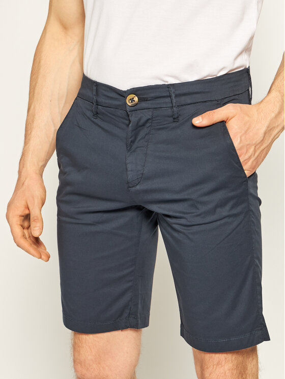Guess Pantaloncini di tessuto Myron M02D18 WCRJ1 Blu scuro Regular Fit •  Modivo.it