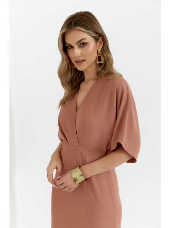 Makover Makover Sukienka codzienna K163 Beżowy Modern Fit
