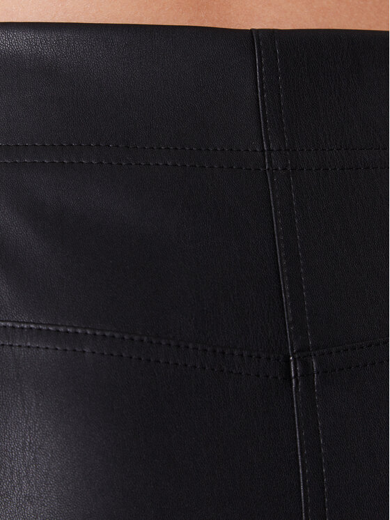 Boss Rock aus Kunstleder C_Variana 50482497 Schwarz Regular Fit | Modivo.de