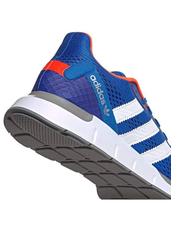 adidas Сникърси Swift Run RF Shoes FW1460 Син Modivo.bg