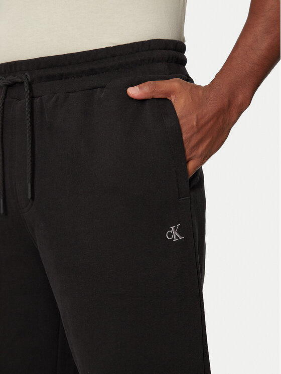 Calvin Klein Jeans Calvin Klein Jeans Долнище анцуг J30J326749 Черен Regular Fit