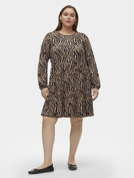 Vero Moda Curve Vero Moda Curve Každodenní šaty Ina 10301827 Béžová Oversize