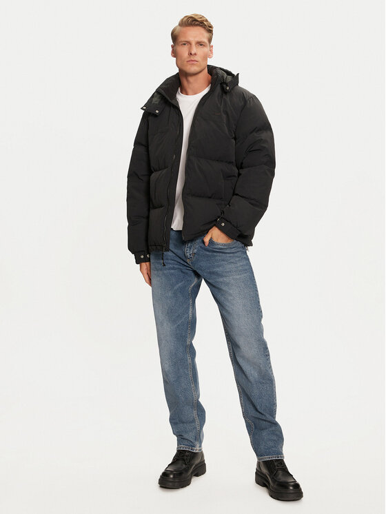 Levi's® Levi's® Pehelykabát Rockridge A8557-0000 Fekete Regular Fit
