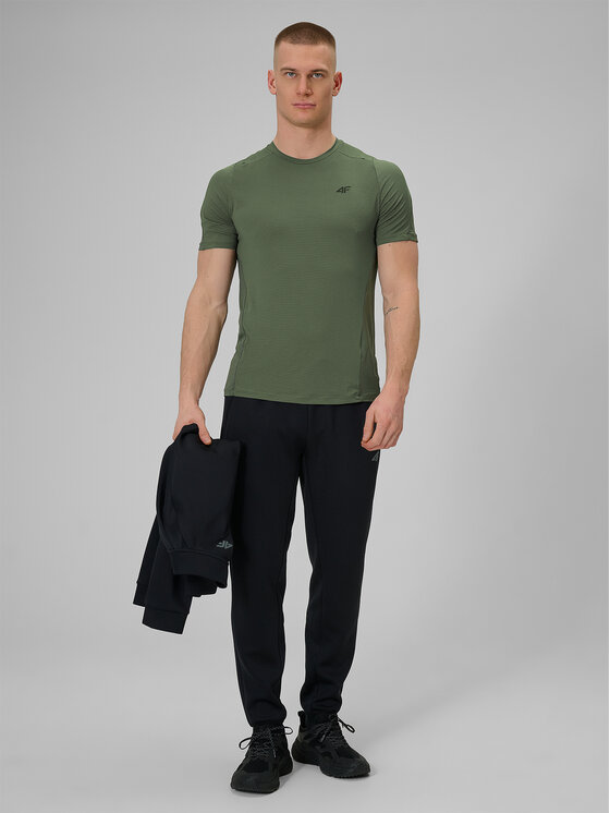4F 4F Koszulka techniczna ATHLETIC Khaki Regular Fit