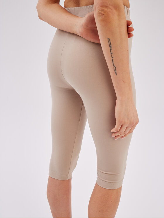 Marlu Marlu Spodnie capri VIESTE Beżowy Classic Fit