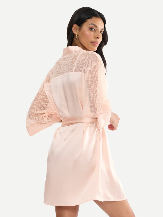 Triumph Triumph Halāts A Weekend To Remember 10227185 Bēšs