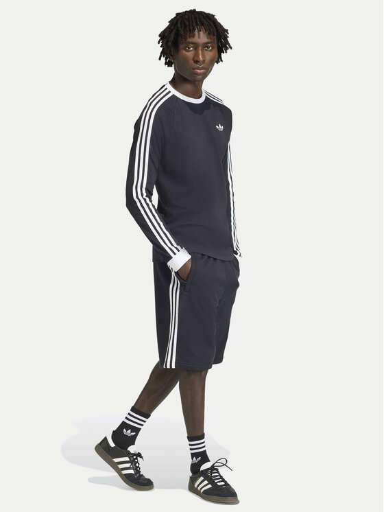 adidas adidas Szorty sportowe 3-Stripes KE3566 Czarny Regular Fit