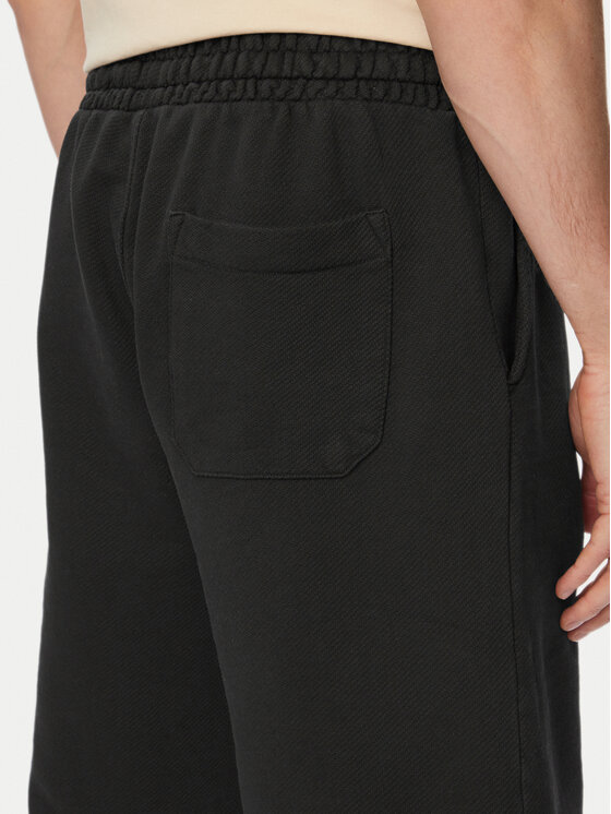 Guess Guess Pantaloncini di tessuto M6GD15 K3021 Nero Regular Fit