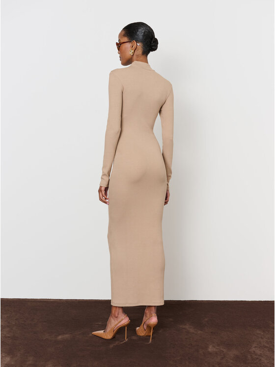 La Mania La Mania Sukienka codzienna FALLON 2 Beżowy Classic Fit