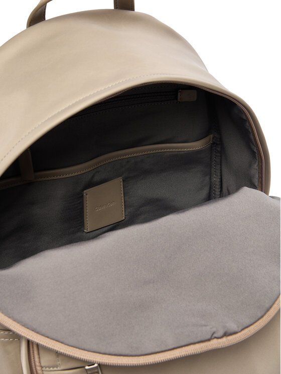 Calvin Klein Calvin Klein Plecak Sleek Round LV04D3143G Beżowy