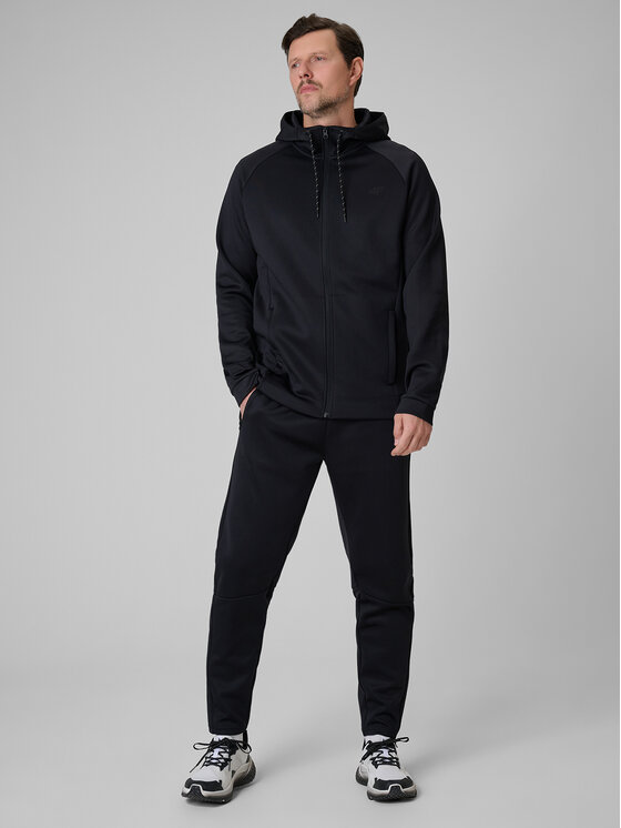 4F 4F Bluza TRAINING CLUB Czarny Regular Fit