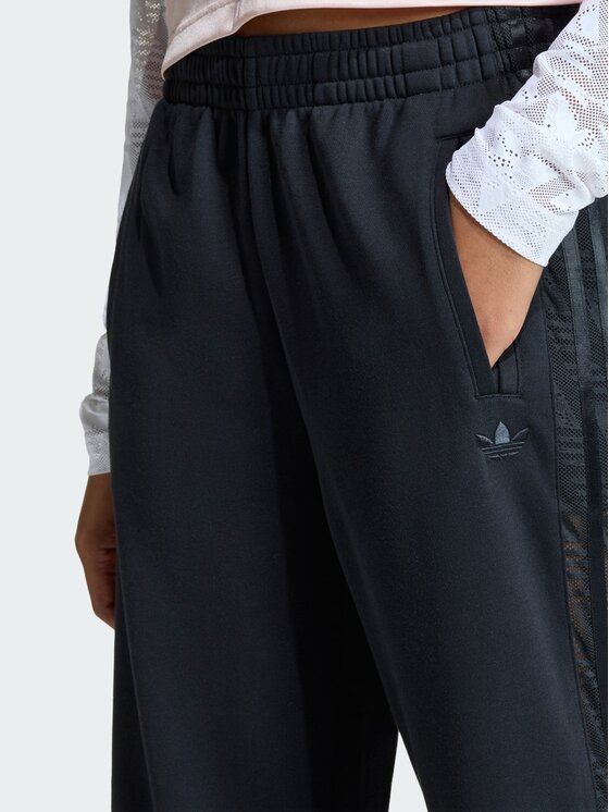 adidas adidas Spodnie materiałowe 161114 Czarny Loose Fit