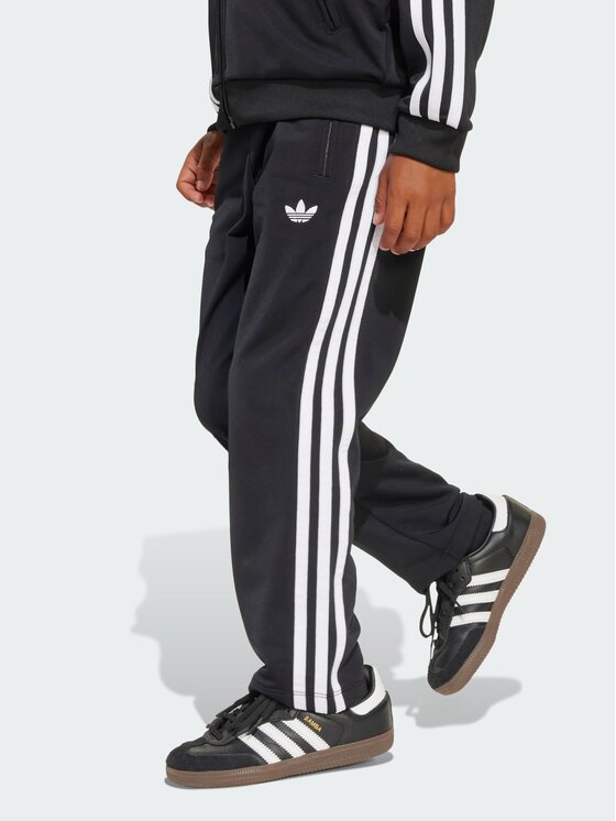 adidas adidas Set per bambini 159115 Nero Regular Fit