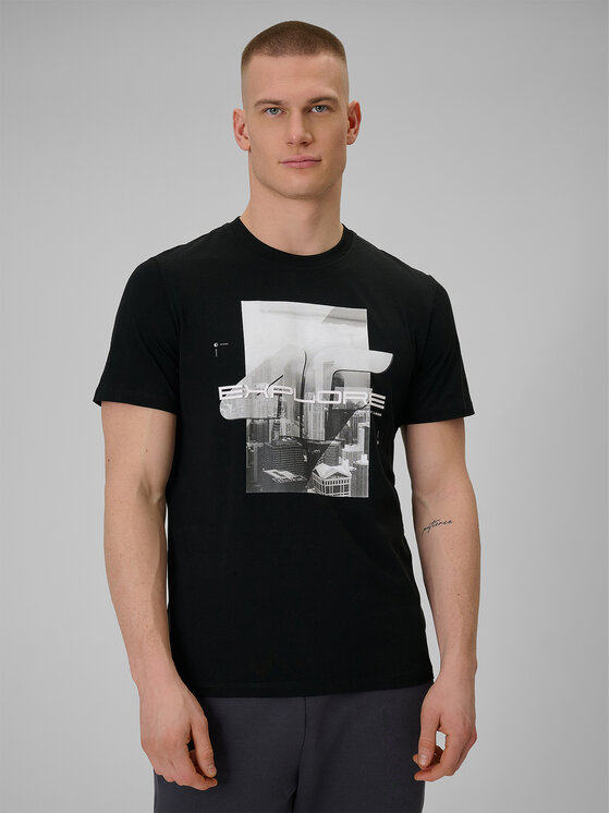4F 4F T-Shirt CITY Czarny Regular Fit